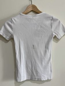 H&amp;M XS White Crewneck Rib-knit T-shirt