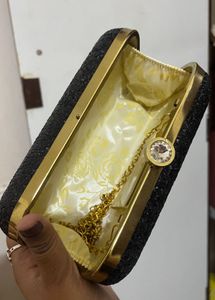 Pretty Clutch And Sling bag 👜 For Party