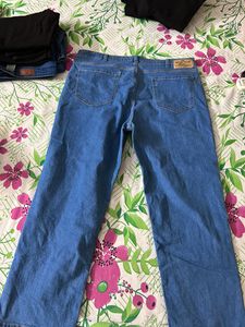 Flared Jeans