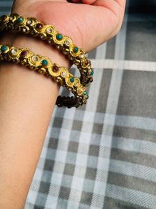 Gold-toned Bangle Set