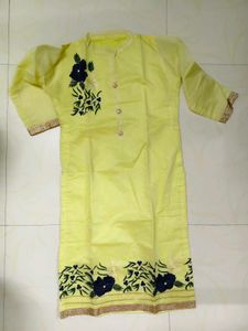 Elegant Kurta Set Totally New Not Used Even Once