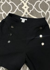 H&M Black Classy Shorts