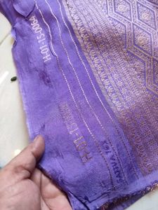 Weaving mistake Pure Dola banaras