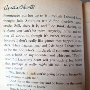 Novel Agatha Christie: A Murder Is Announced