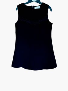 Black Sleeveless Top