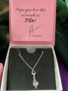 Giva Pendant