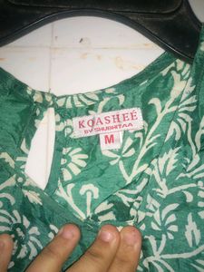 Sleeveless Top