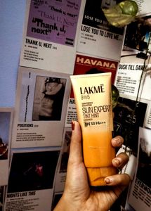 Lakme 9 To 5 Sun Expert
