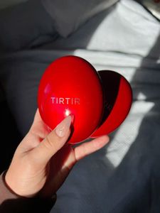 tirtir foundation (shade 23n)