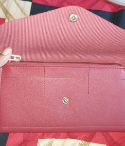 Maroon Wallet