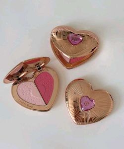 Charlotte Tilbury Heart Case Blush