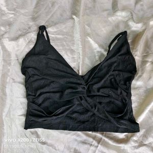 22137. Black Twist Front Top