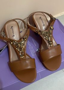 KASHISH Heels