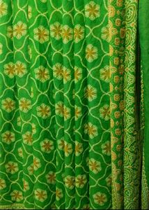 7 Green Floral Saree With Blouse