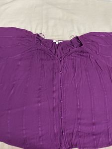 Self Embossed Round V Neck Long Slv Loose Fit Top