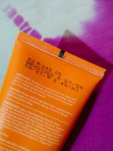 Dot &amp; Key Mango Detan+ Face Wash