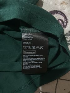 H&amp;M Crop Top