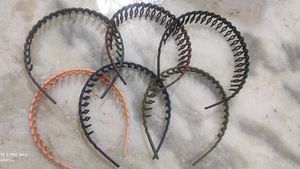 6pcs Pleastic Zig Zag Hairbands For Girls(7yr+)