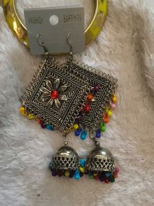 Pair Of Jhumke and chand Balliyan.