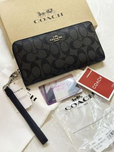 Coach Wallet- Og