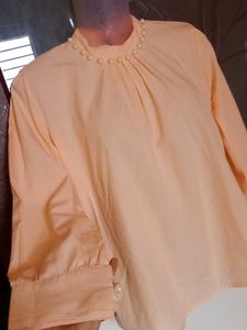 Peach Blouse with Pearl Detail💋