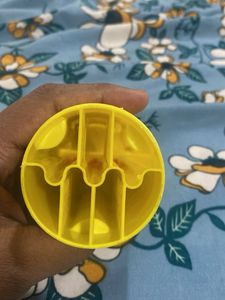 Tota Brand Floor Decoration