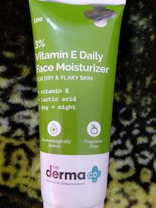Derma Co Vitamin E Moisturizer