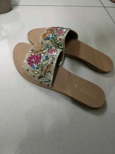 Luna Blu Designer Flat Sandals