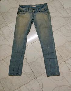 Light Wash Denim Jeans