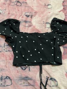 Heart Print Puff Sleeve Top