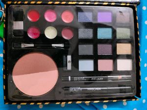 original brand makeup kit