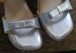 Gorgeous Silver Bow Platform Heels