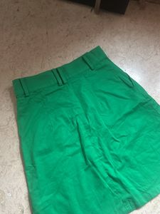 H&amp;m Skirt💚🌴