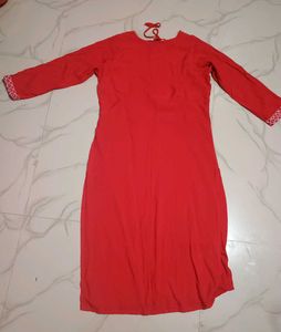 Two Women&#39;s Kurtis