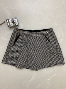 Skorts