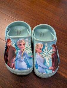 Frozen Clogs