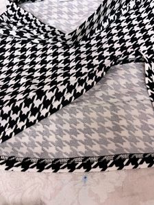 Houndstooth Mini Skirt