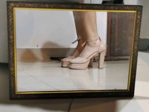 Mary Jane Peach High Heels