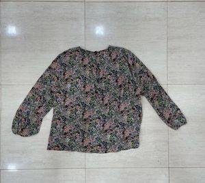 🌸 Zara Floral Dream Top: Steal the Look! 🌸