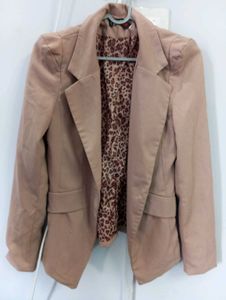 Nude blazer. In Very Good Condition