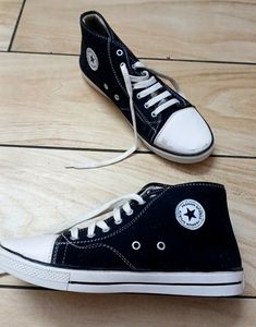 ANKLE LENGTH CANVAS BOOT🖤