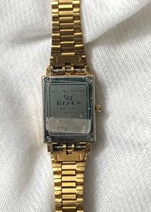 Elegant Gold Watch QUARTZ