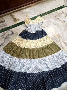 Full Length Flowy Dress With Side Zipper