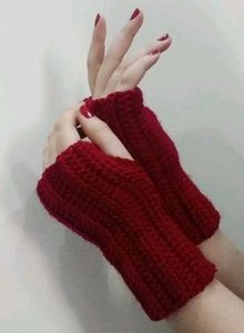 Burgundy Knit Arm Warmers