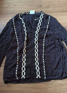 Black Top For Causal Use Under Just 300!!!