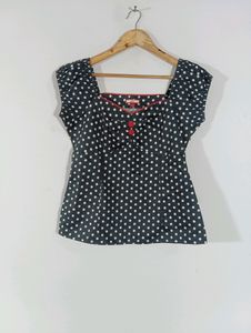 Black Pinteresty Top