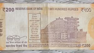 Rare 007 Series 200 Rs. Note