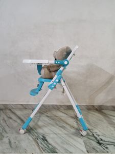 Baby Hug High Chair With Foot Rest