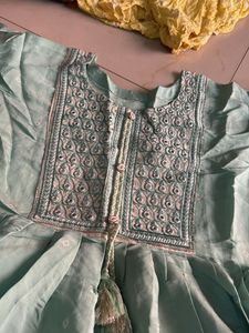 Elegant Embroidered Kurta