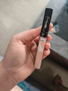 Maybelline Concealer 15 Fair